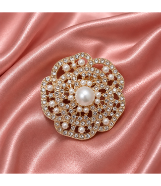 Timeless Flower Pearl Brooch -Gold