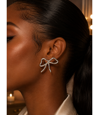 Pretty Little Bow Earrings - Silver