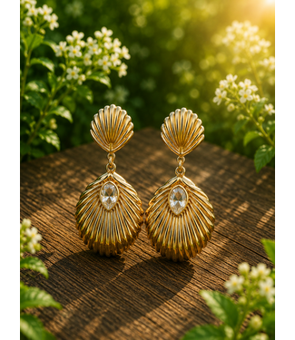 Petal Of Grace Earrings - Gold