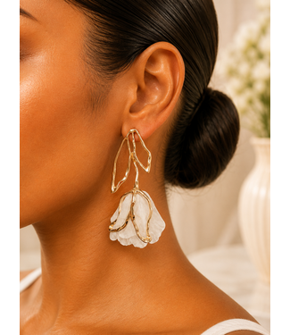 Rosé Romance Earrings - White