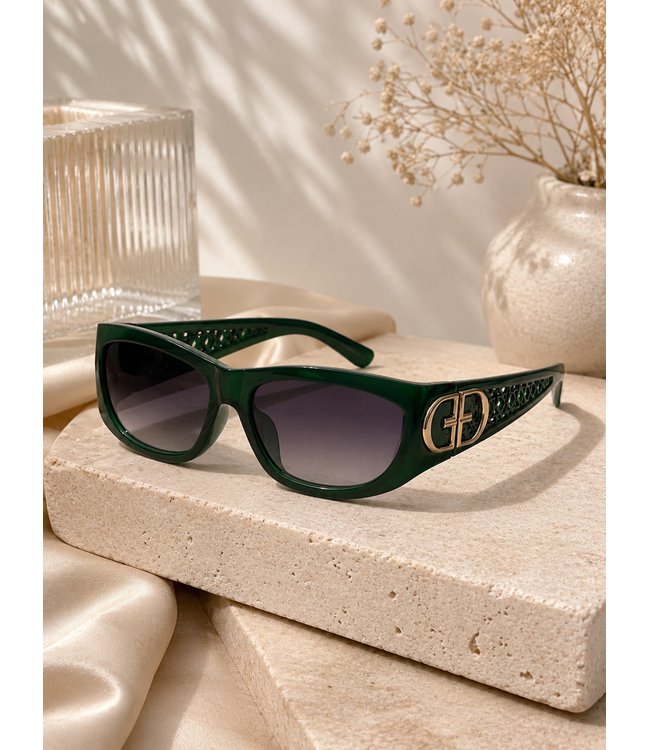 Curved Body Sunglasses
