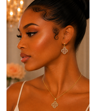 FIELD OF CLOVER NECKLACE SET - GOLD