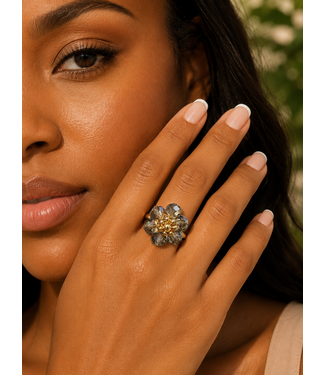 Close Details Flower Ring - Navy