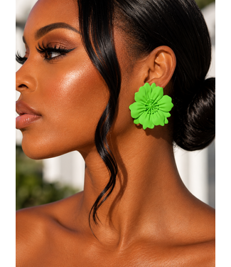 Weekend Escape Floral Earrings - Green