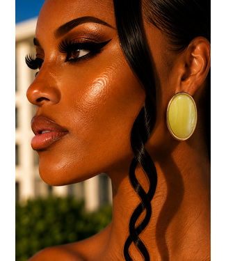 Special Portrait Earrings - Lime
