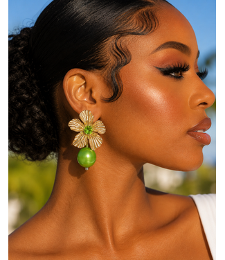 Center Stage Flower Earrings - Green