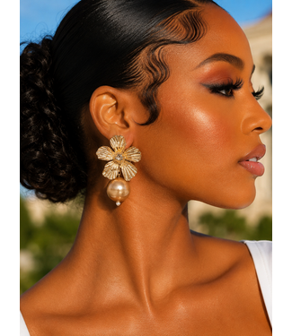 Center Stage Flower Earrings - Brown