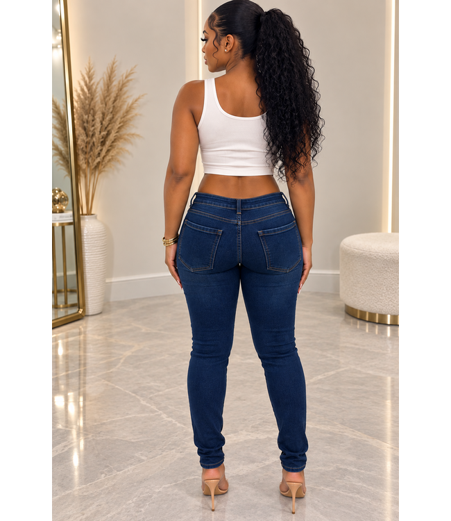 Better Than Basic Jeans - Dark Wash