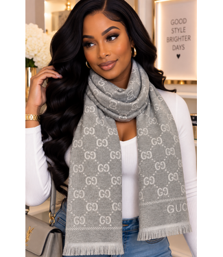 Gucci Luxe Scarf - Silver