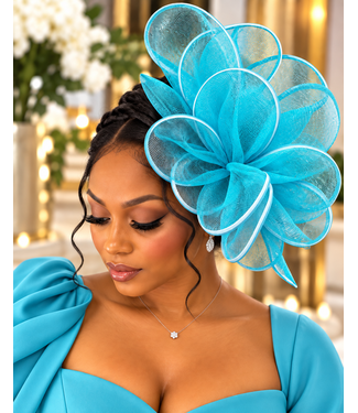 Grand Duchess Fascinator - Aqua