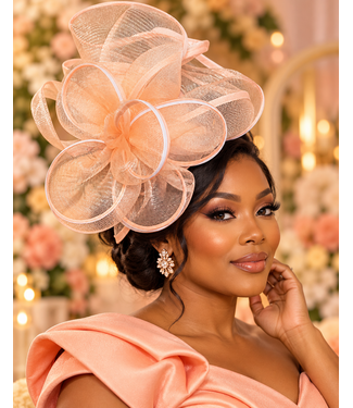 Grand Duchess Fascinator - Peach
