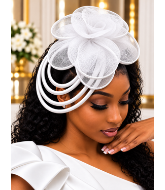 Sweet Escape Fascinator - White
