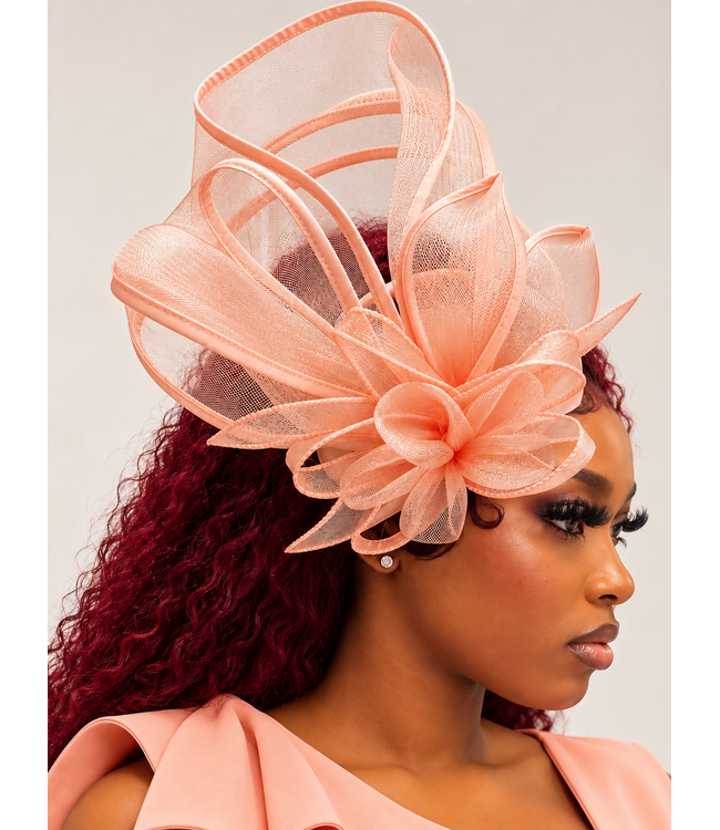 Grand Entrance Fascinator - Peach