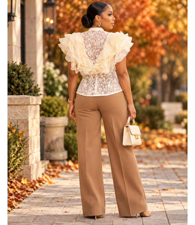 Lace Moments Ruffle Top - Ivory