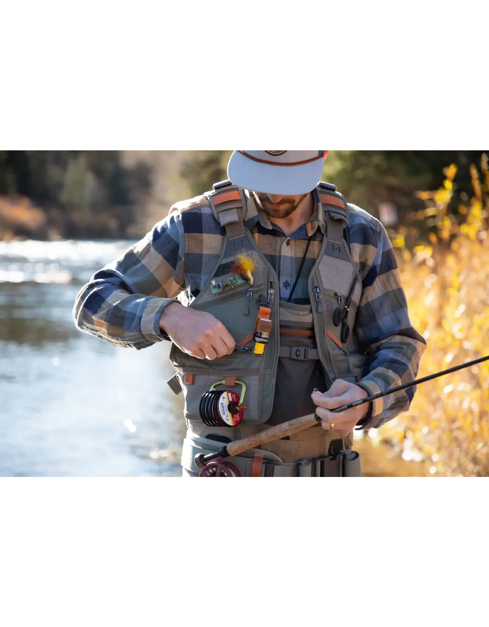 Fishpond Fishpond Flint Hills Vest - Gravel