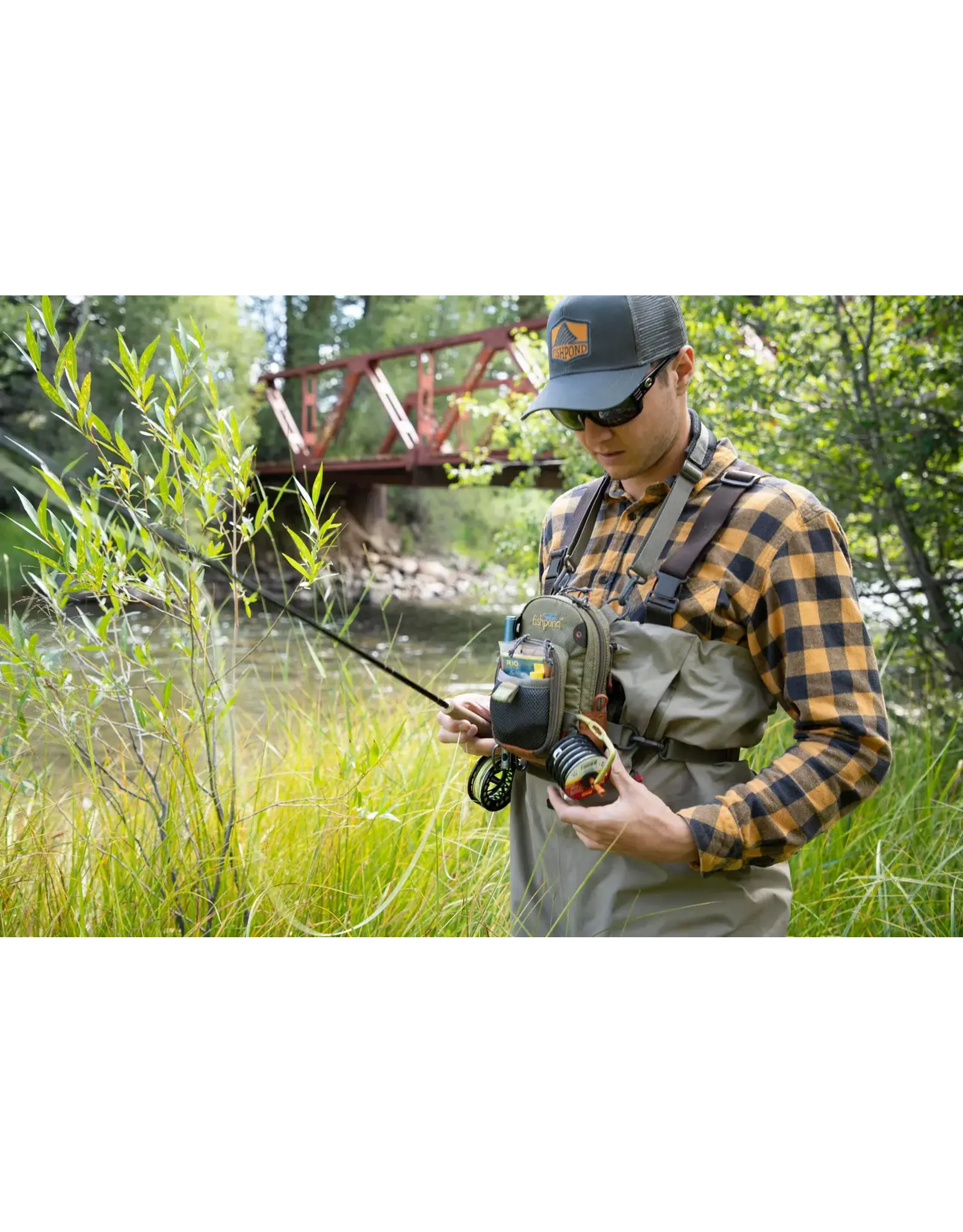 Fishpond San Juan Vertical Chest Pack - Sand/Saddle Brown