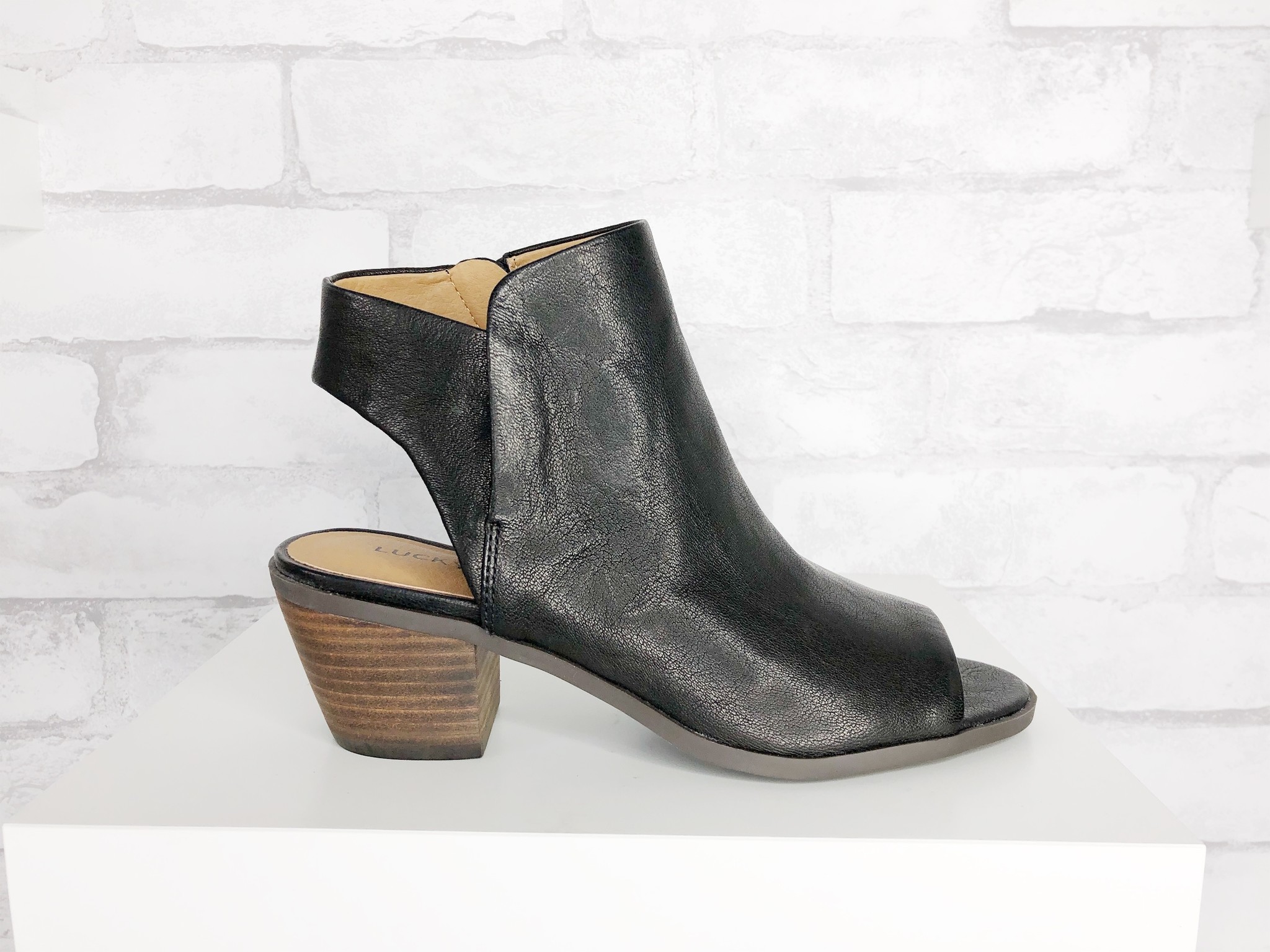 lucky brand baaka bootie