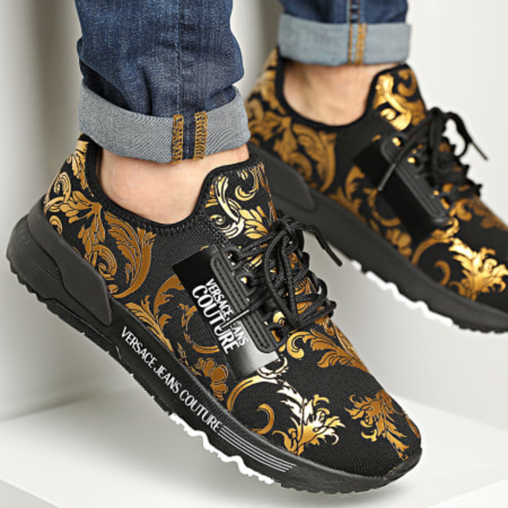 VERSACE JEANS COUTURE MEN'S SNEAKER AERODYNAMICS - E0YWASA4