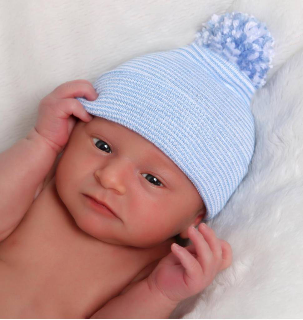 white infant hat