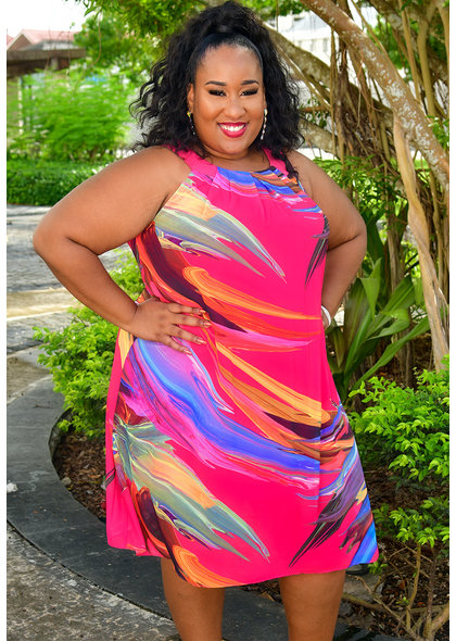 Signature FREDLA- Plus Size Printed Pleated Shift Dress