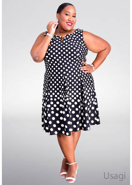 USAGI- Plus Size Polka Dot Flare Dress