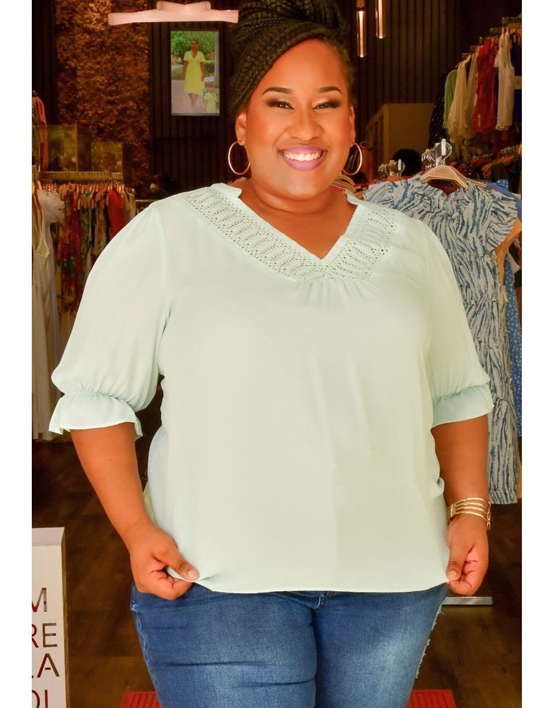 VEOLA- Plus Size Crochet V-Neck Top 