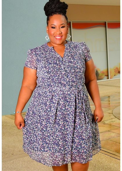 MSK FATIA-Plus Size Floral V-Neck Dress