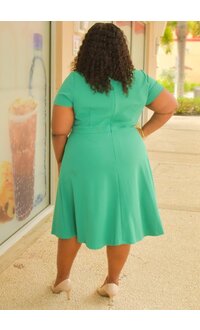 Shelby & Palmer ROBERT- Plus Size Solid Dress with Collar