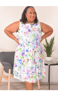 DANILLO BOUTIQUE RENJO- Plus Size Armhole Floral Box Pleat Dress