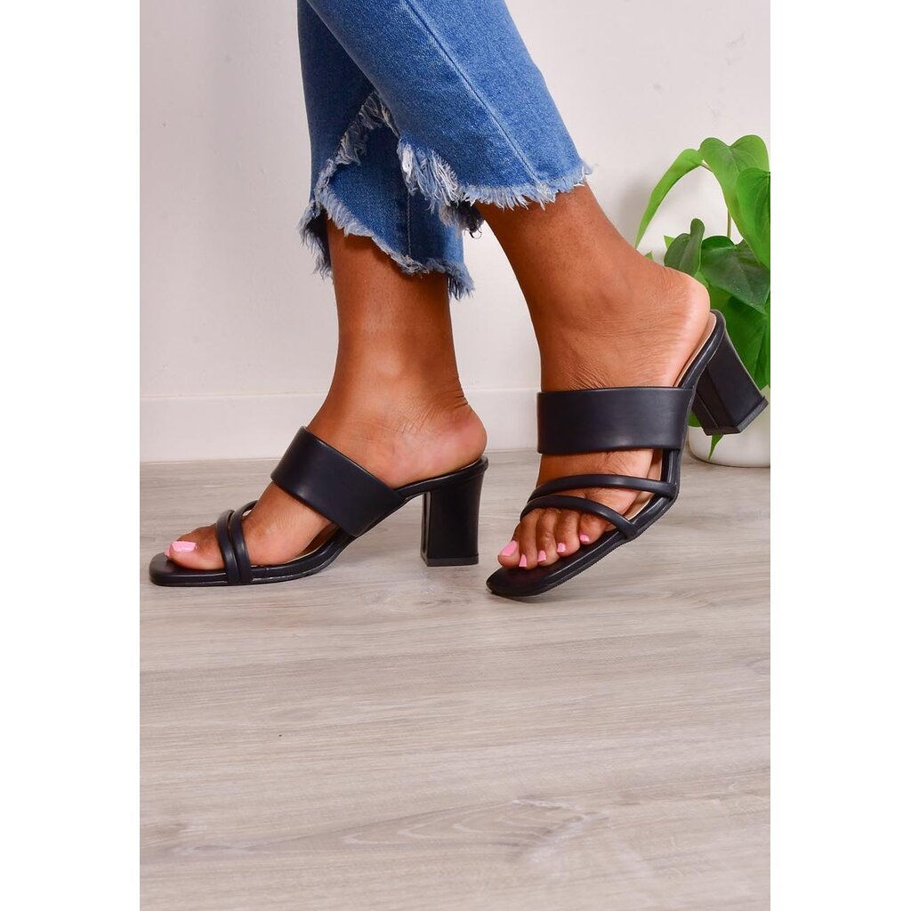 Double Thin Strap Chunky Heel Shoes