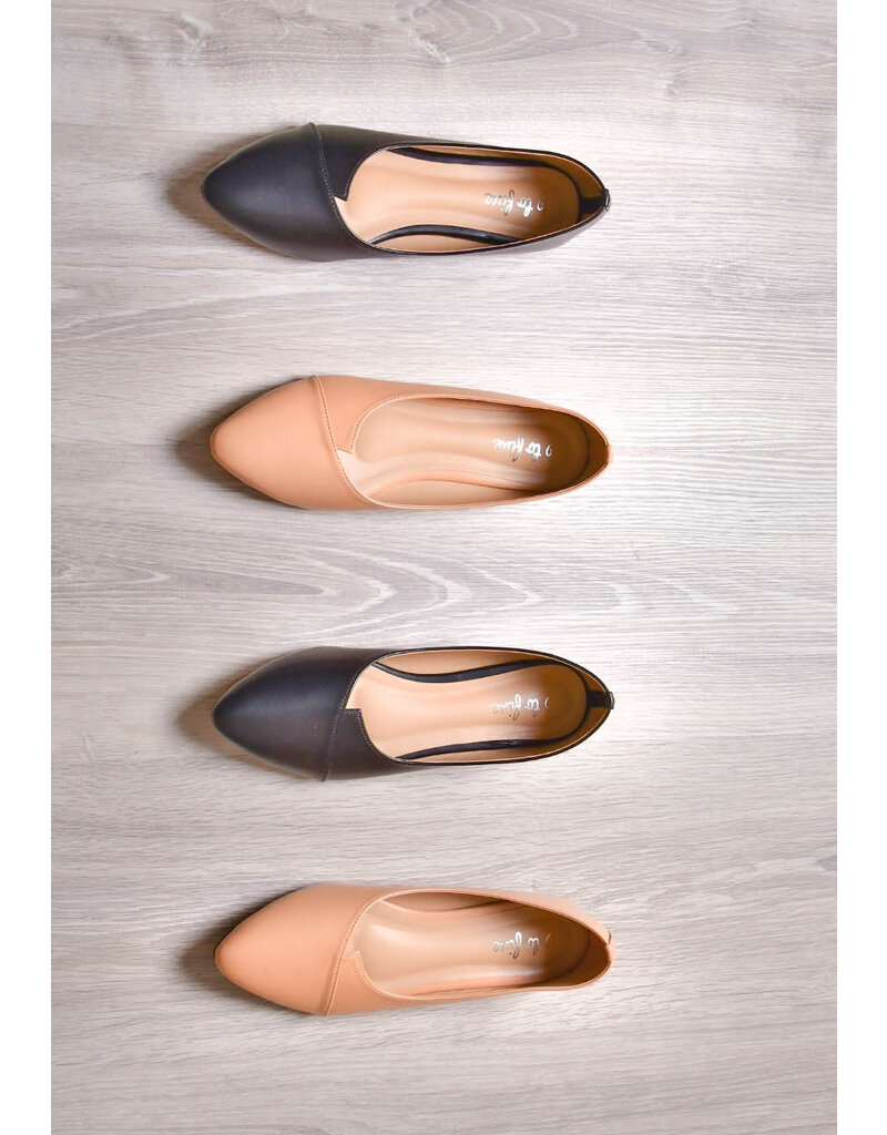 Grace Success Pointed Toe Shoes with No Slip Sole
