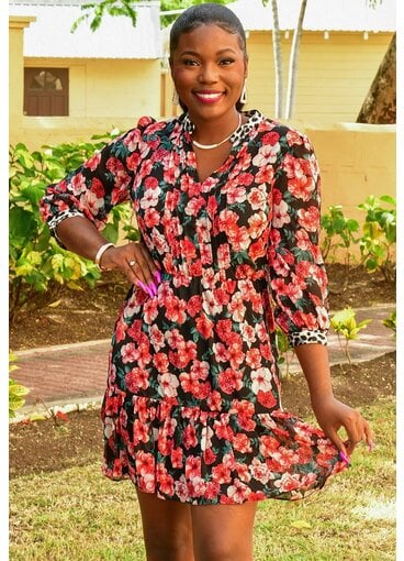 MSK FIAH- Floral Split Neck 3/4 Sleeve Dress