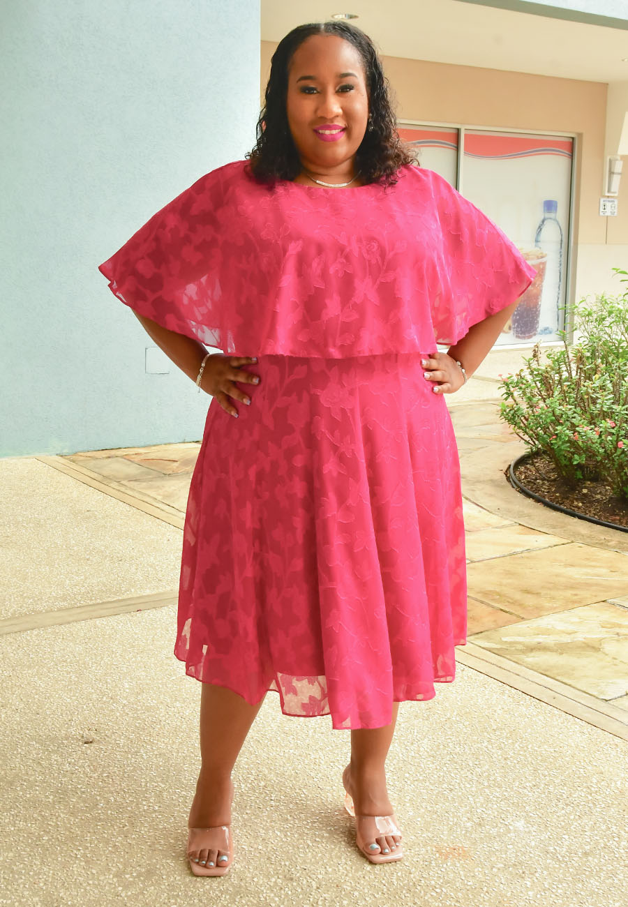 FLYNA- Plus Size Floral Pattern Cape Dress - Harmonygirl.com