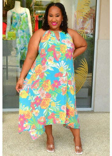 MLLE Gabrielle GARY- Plus Size Plus Size Dress with Keyhole