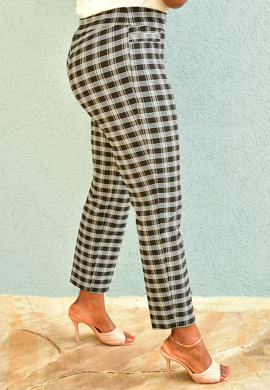 ZOLIA Plaid Pants with Pockets Harmonygirl