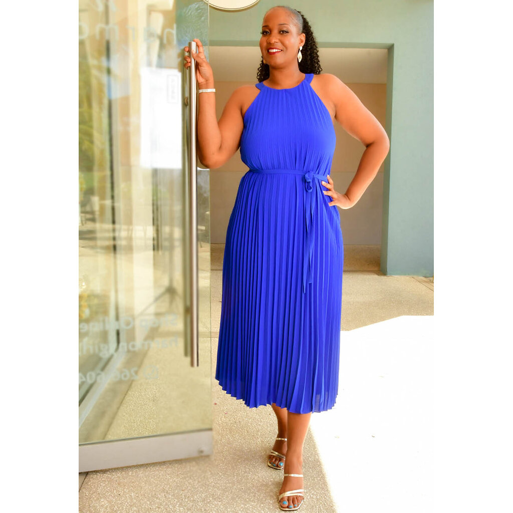 ROTOI- Solid Steam Pleat with Band