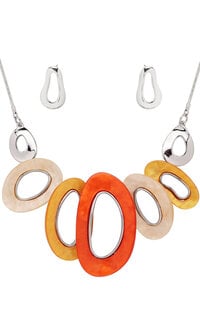 AJ Fashions Multi Sized Ovals Necklace Set