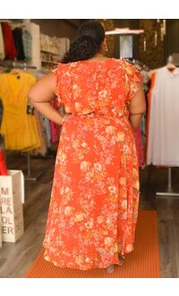 Maison Tara FRIYA- Plus Size Floral Frill Hi Lo Dress
