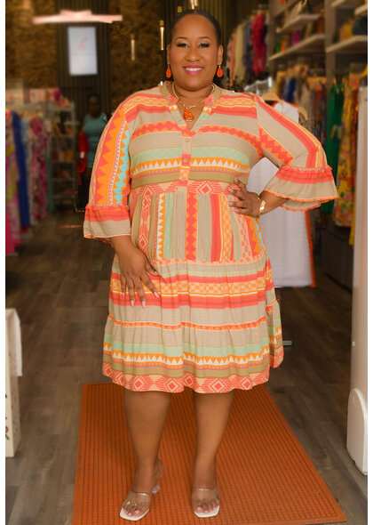 MLLE Gabrielle KINA- Plus Size Printed V Neck 3/4 Sleeve Dress