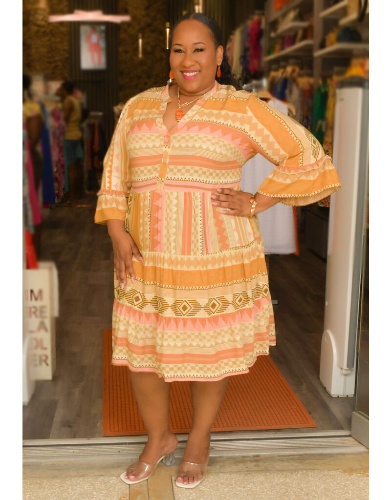 MLLE Gabrielle KINA- Plus Size Printed V Neck 3/4 Sleeve Dress