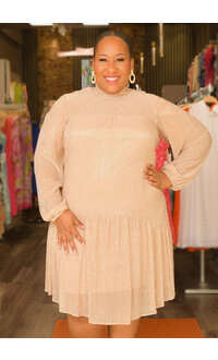 Maison Tara MACK- Plus Size Turtle Neck Balloon Sleeve Dress