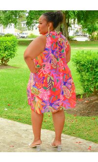 Signature FLAVIA- Plus Size Leaf Print Overlay Dress
