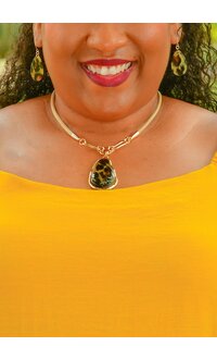 AJ Fashions Drop Stone Necklace Set
