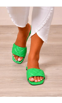 PENNE Quilted Slippers with Diamond Pattern