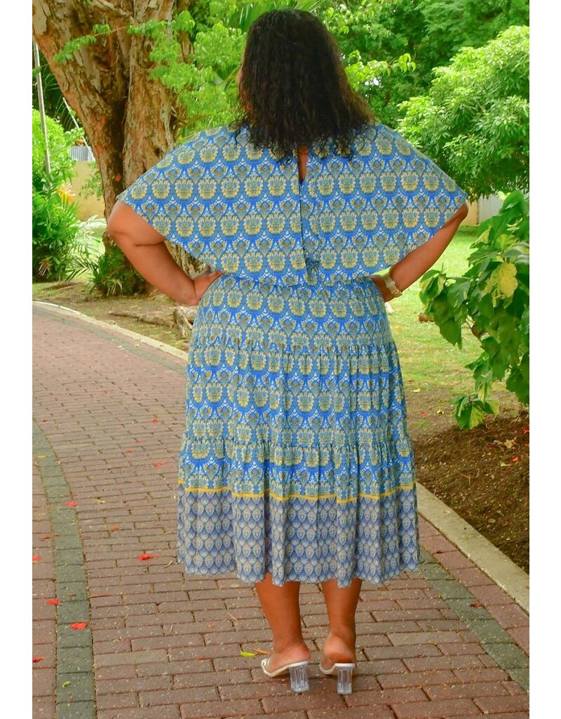 RIUO- Plus Size Printed Cape Sleeve Dress - Harmonygirl.com