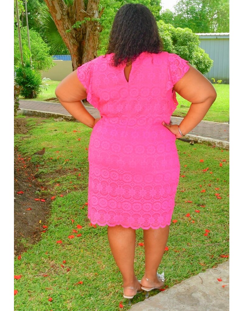 Jessica Howard LEGEN- Plus Size Solid Raffle Arm Dress