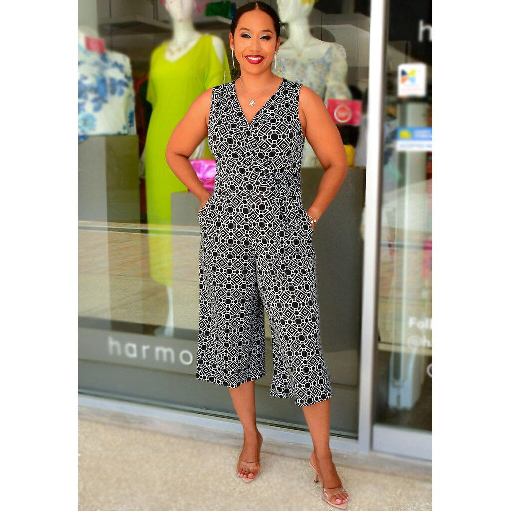 IJEA- Printed Lap Top Jumper