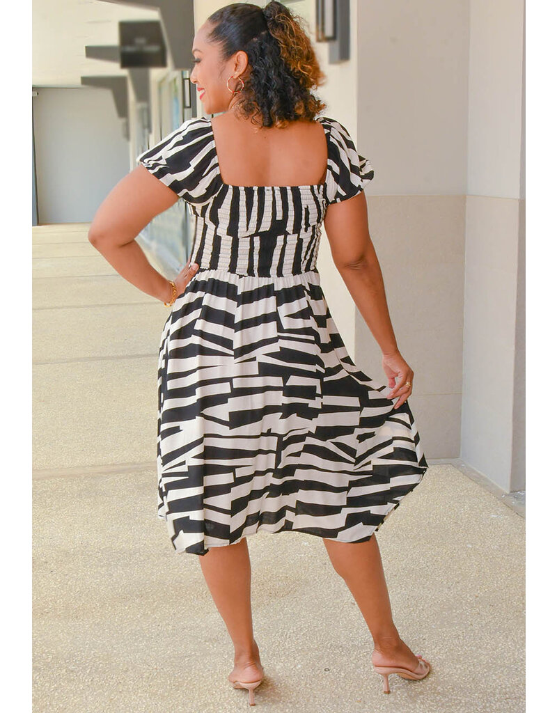 KAPTEIN- Cap Sleeve Elastic Back Dress