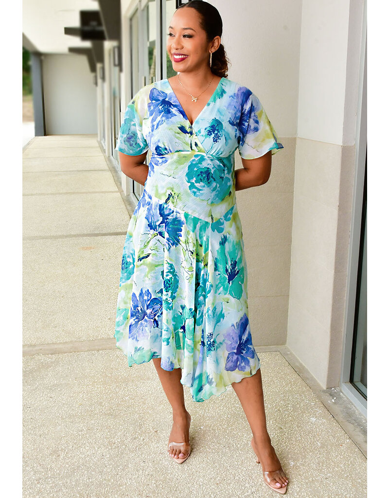 FANON- Floral V-Neck Dress with Points