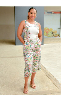 KATRIX- Floral 3/4 Jumper with Keyhole